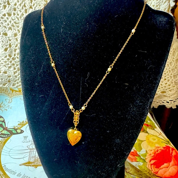 1928 Jewelry - 1928 tiny gold tone heart locket, so beautiful, pearls, dainty